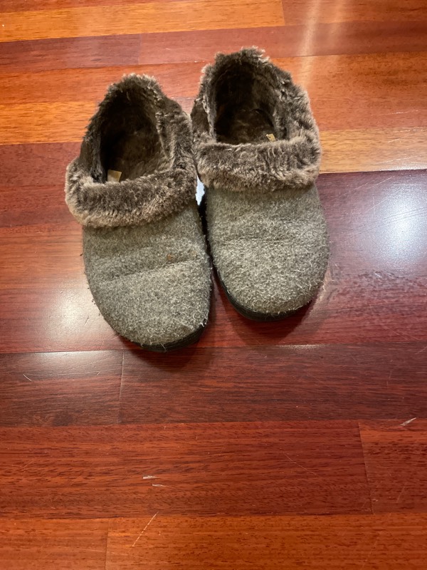 Slippers